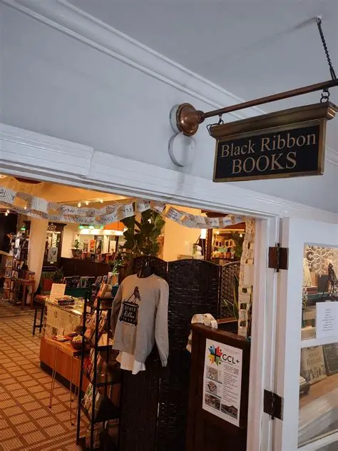 Black Ribbon Books inside The Arlington Hotel in Hot Springs